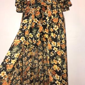 Cropped shirt with skirt